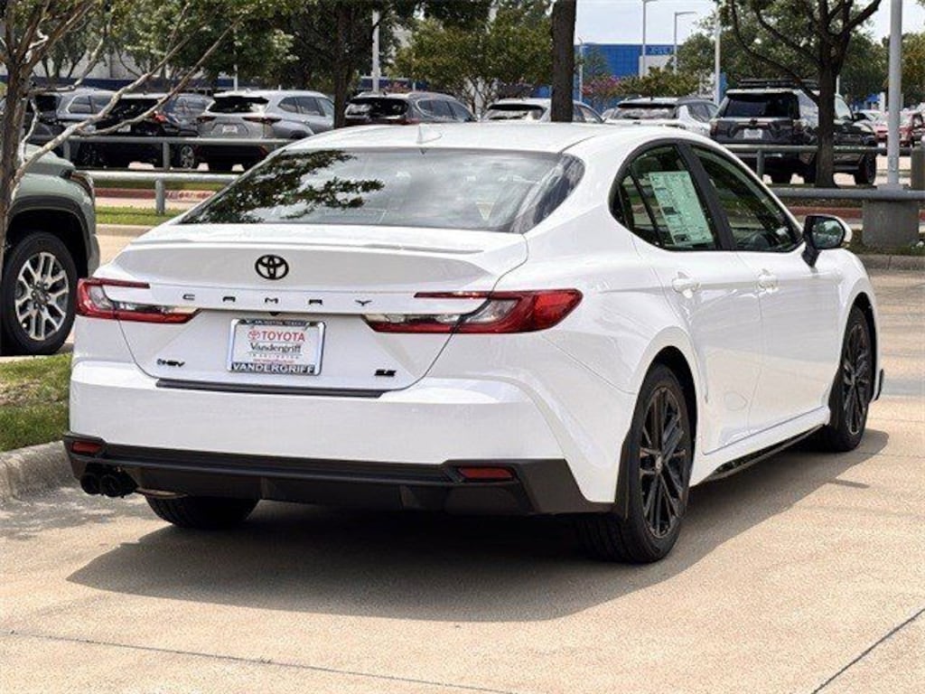 New 2026 Toyota Camry SE Sedan