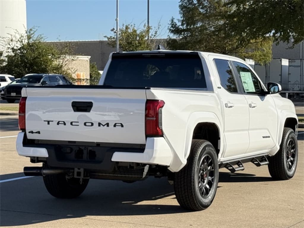 New 2025 Toyota Tacoma SR5 Truck Double Cab