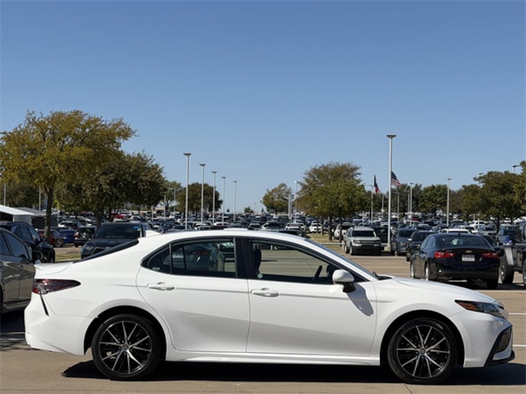 Used 2024 Toyota Camry SE Sedan