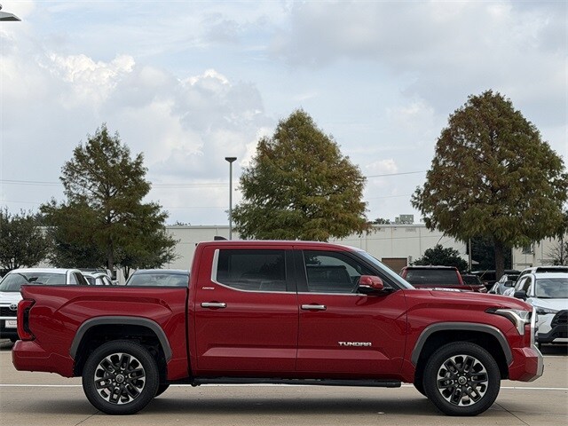 2024 Toyota Tundra Limited photo 3