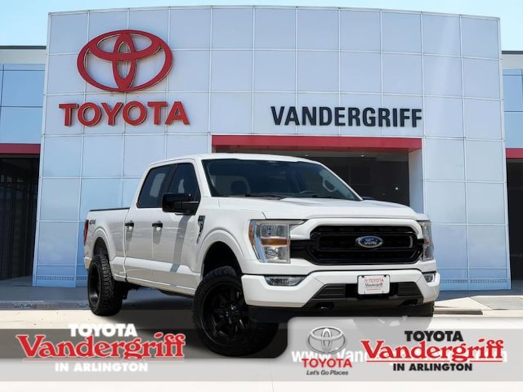 Used 2022 Ford F-150 XLT Truck SuperCrew Cab