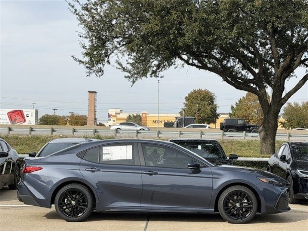New 2026 Toyota Camry SE Sedan