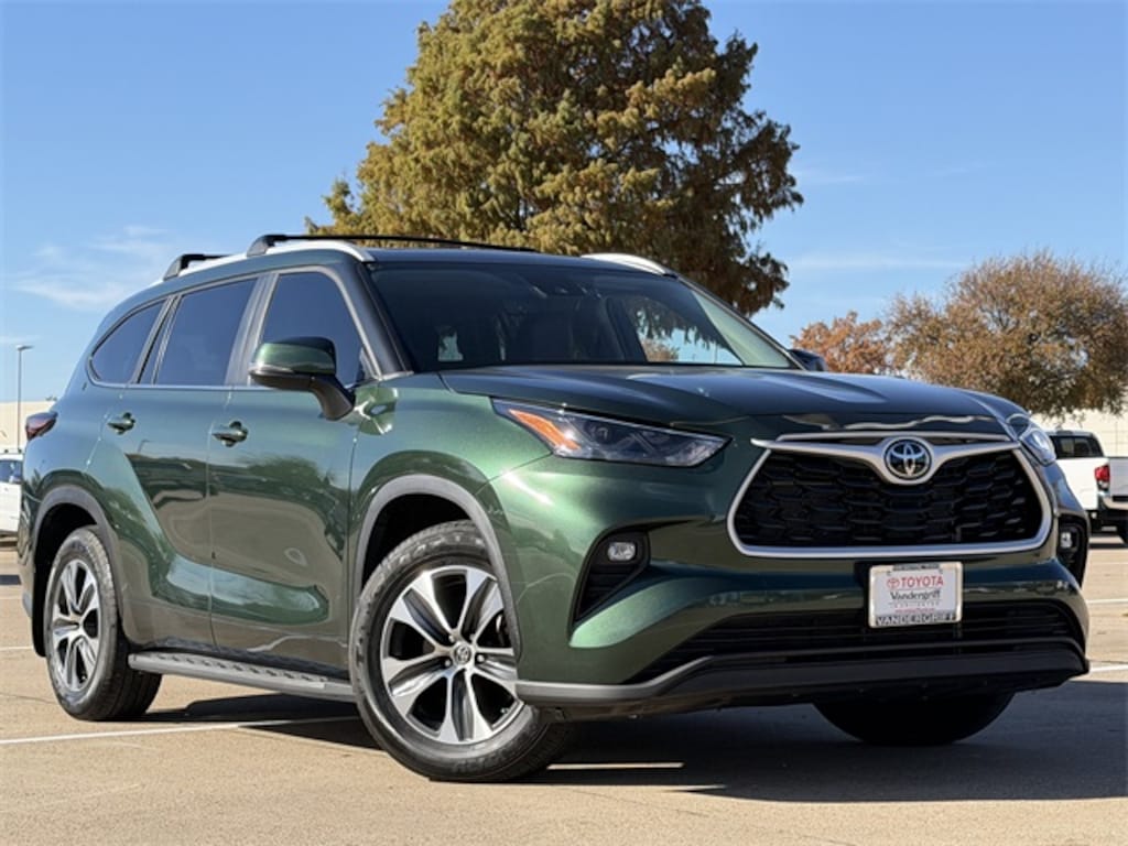 Certified 2024 Toyota Highlander LE SUV