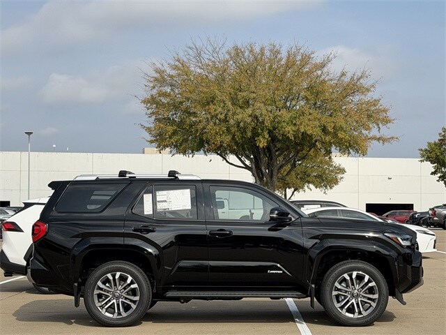 2025 Toyota 4Runner Limited photo 3
