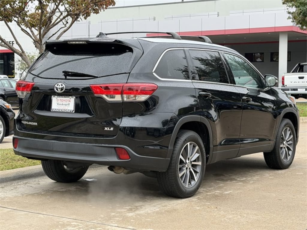 Certified 2019 Toyota Highlander XLE SUV