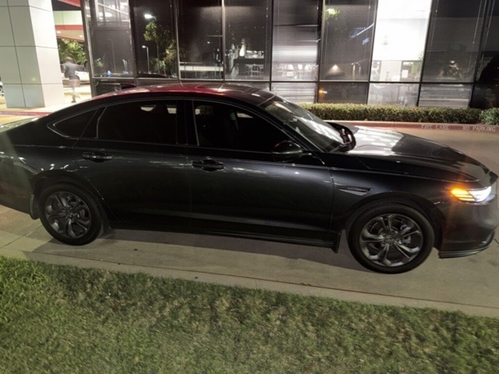 Used 2024 Honda Accord EX Sedan