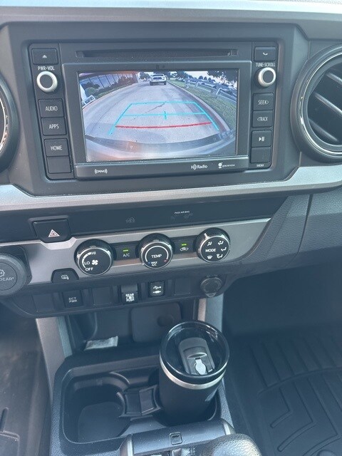 2019 Toyota Tacoma SR5 photo 3