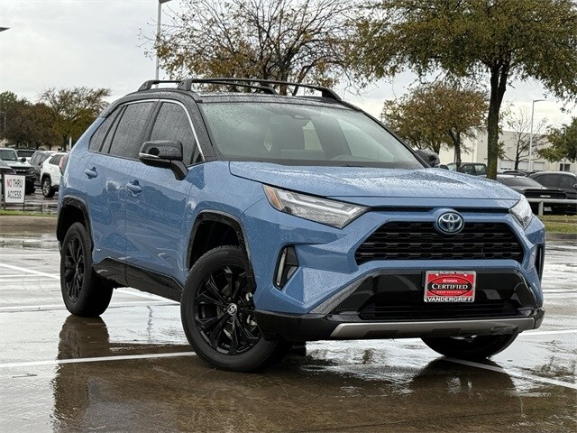 2023 Toyota RAV4 Hybrid XSE photo 2