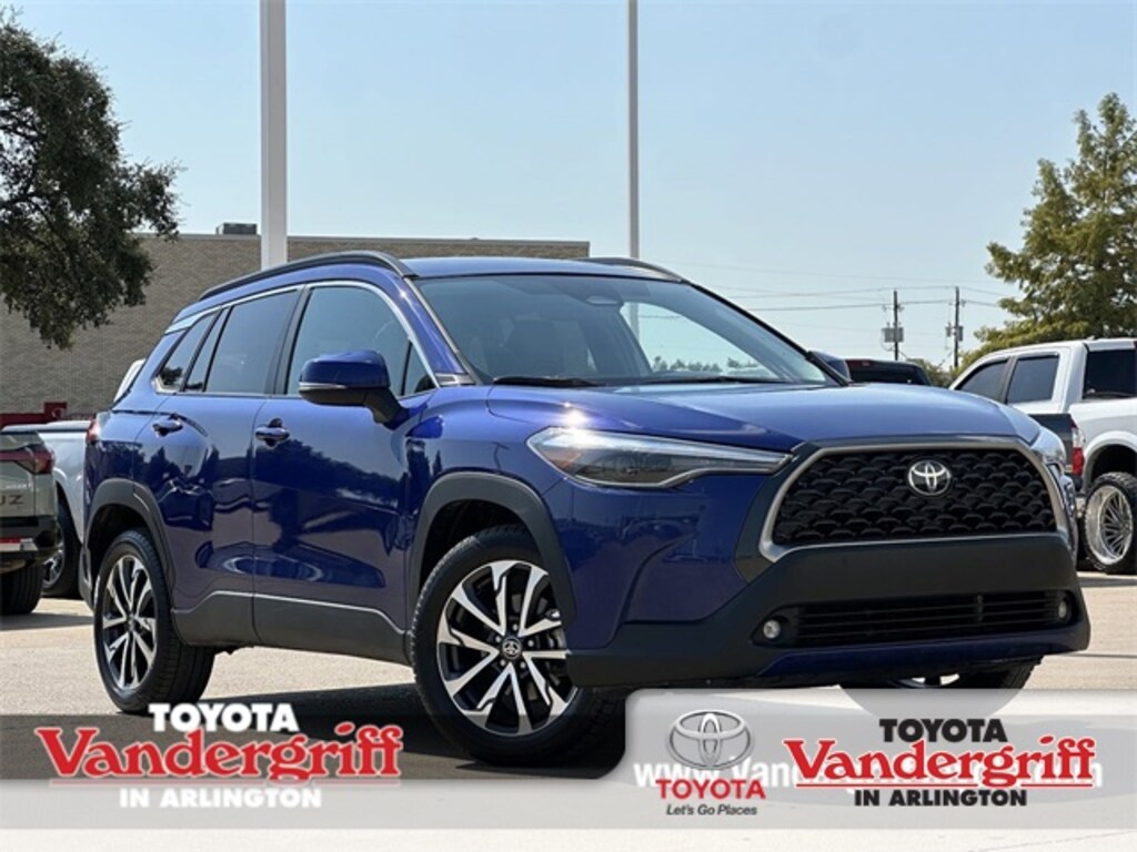 Used 2023 Toyota Corolla Cross XLE SUV
