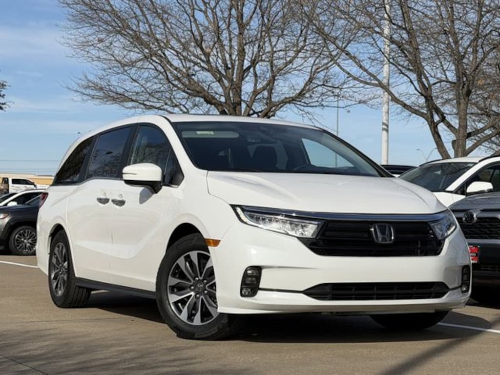 Used 2024 Honda Odyssey EX-L Van