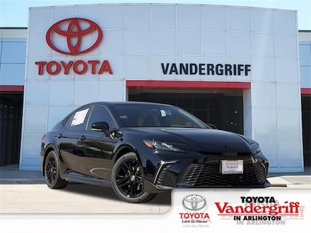 2026 Toyota Camry SE Sedan