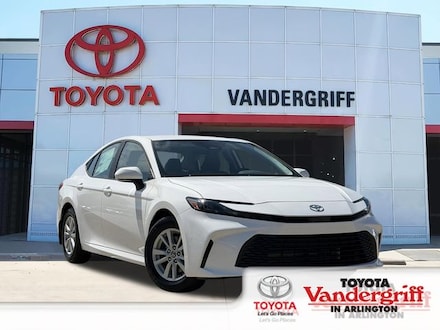 2026 Toyota Camry LE Sedan