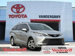 Used 2021 Toyota Sienna Limited Van Arlington