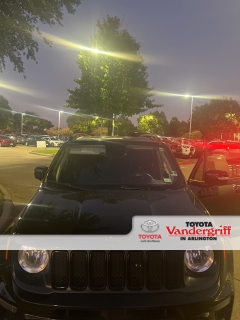 2019 Jeep Renegade Altitude Package