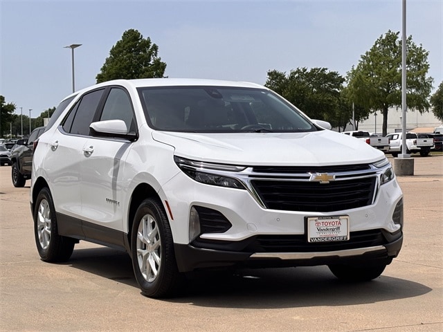 Used 2023 Chevrolet Equinox LT with VIN 3GNAXTEG7PS209303 for sale in Arlington, TX
