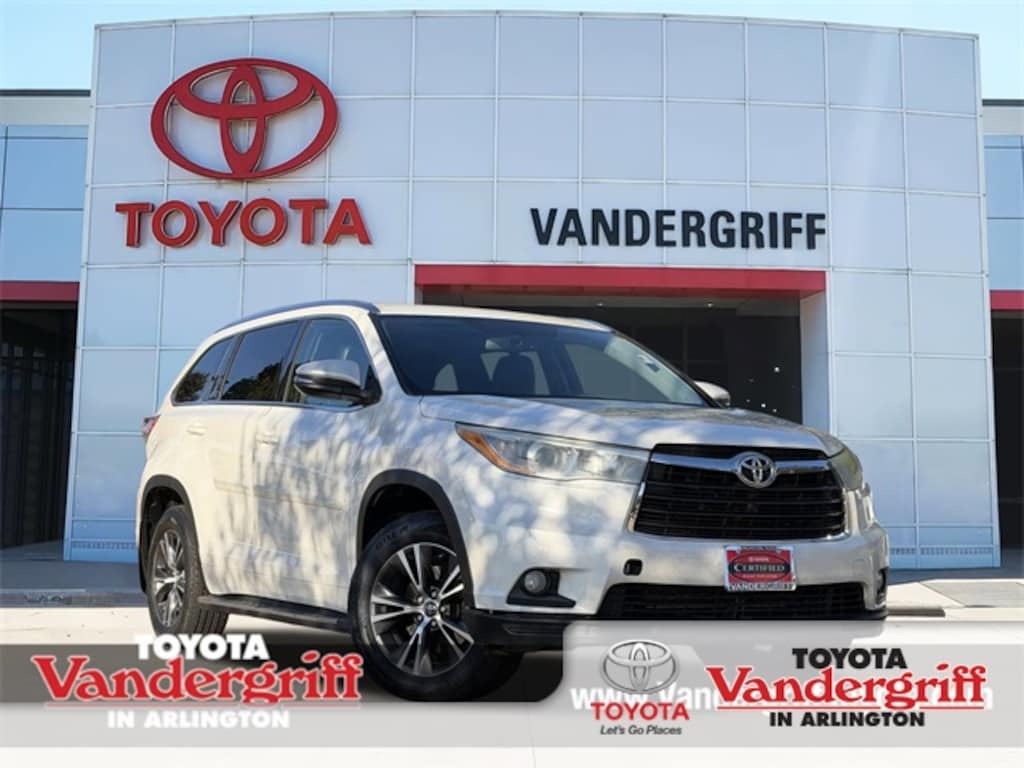 Certified 2016 Toyota Highlander XLE V6 SUV