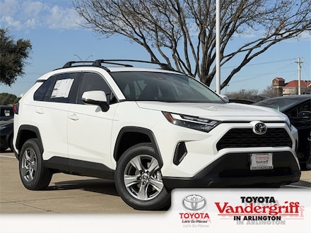 2025 Toyota RAV4 XLE SUV