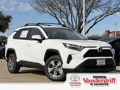 New 2025 Toyota RAV4 XLE SUV Arlington, TX