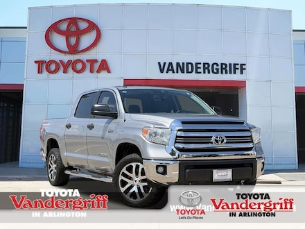 2017 Toyota Tundra SR5 Truck CrewMax
