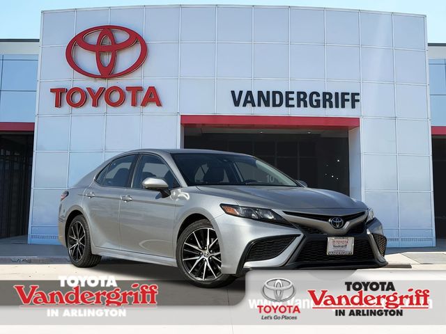 2024 Toyota Camry Sedan 