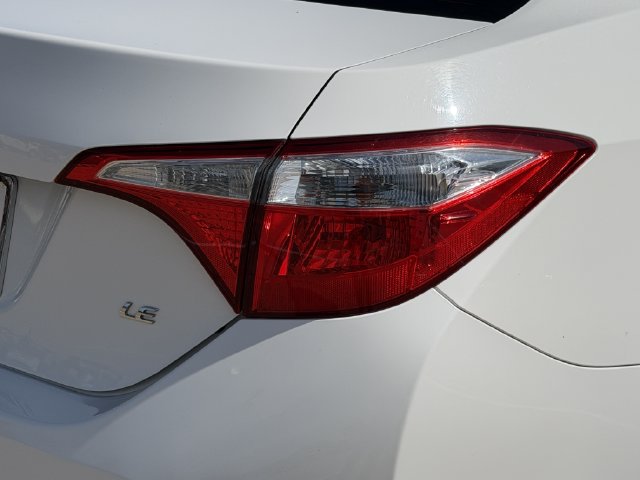 2016 Toyota Corolla LE - Photo 7