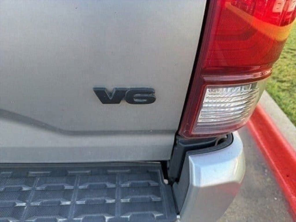 Certified 2018 Toyota Tacoma TRD Off-Road Truck Double Cab