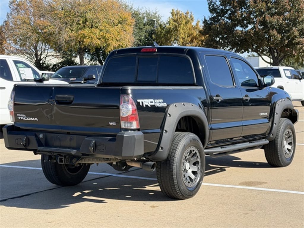Used 2015 Toyota Tacoma Base Truck Double Cab