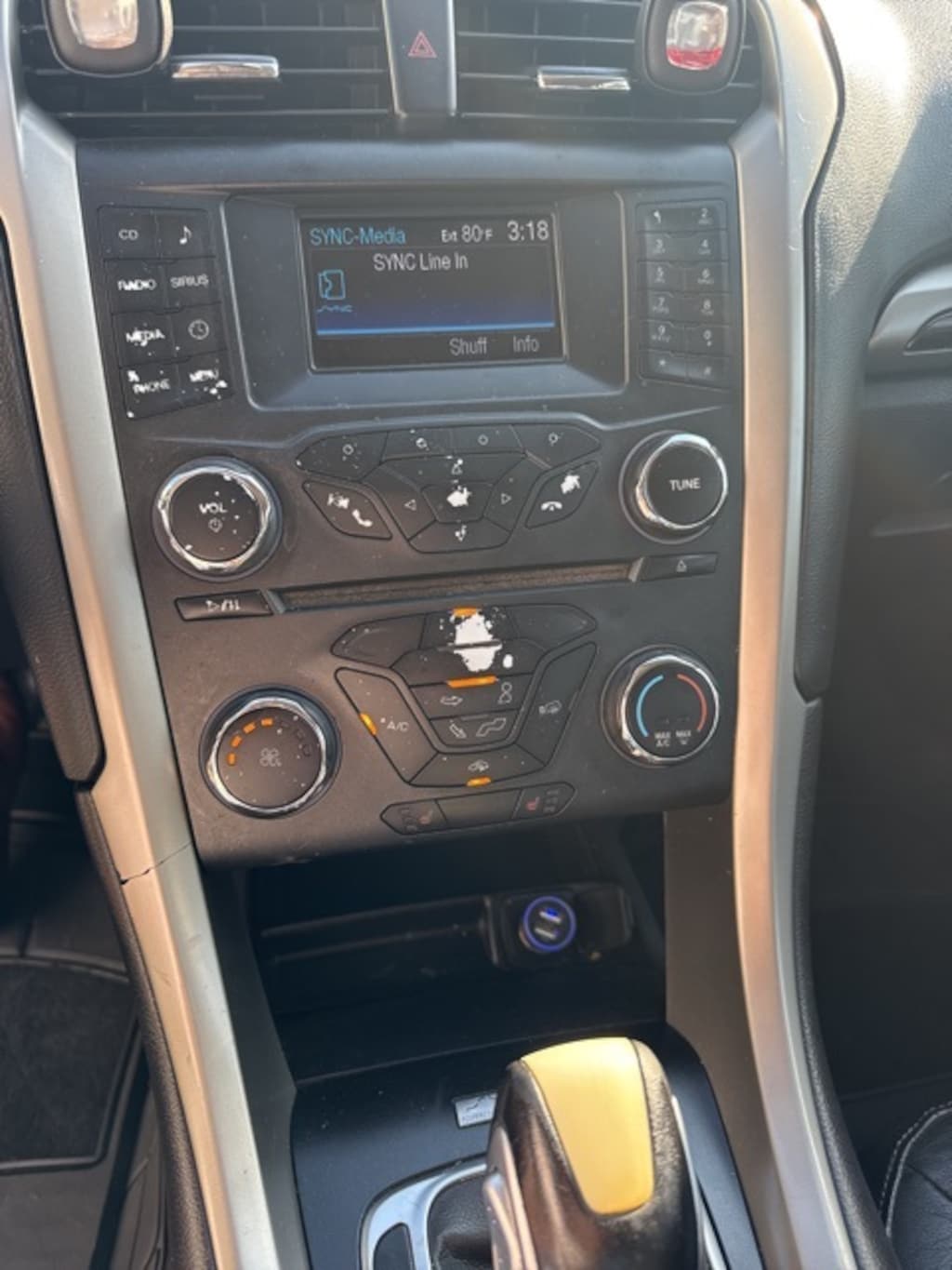 Used 2015 Ford Fusion SE Sedan