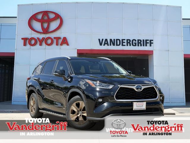 Midnight Black 2023 Toyota Highlander Hybrid SUV / Crossover All-Wheel Drive Continuously Variable Transmission