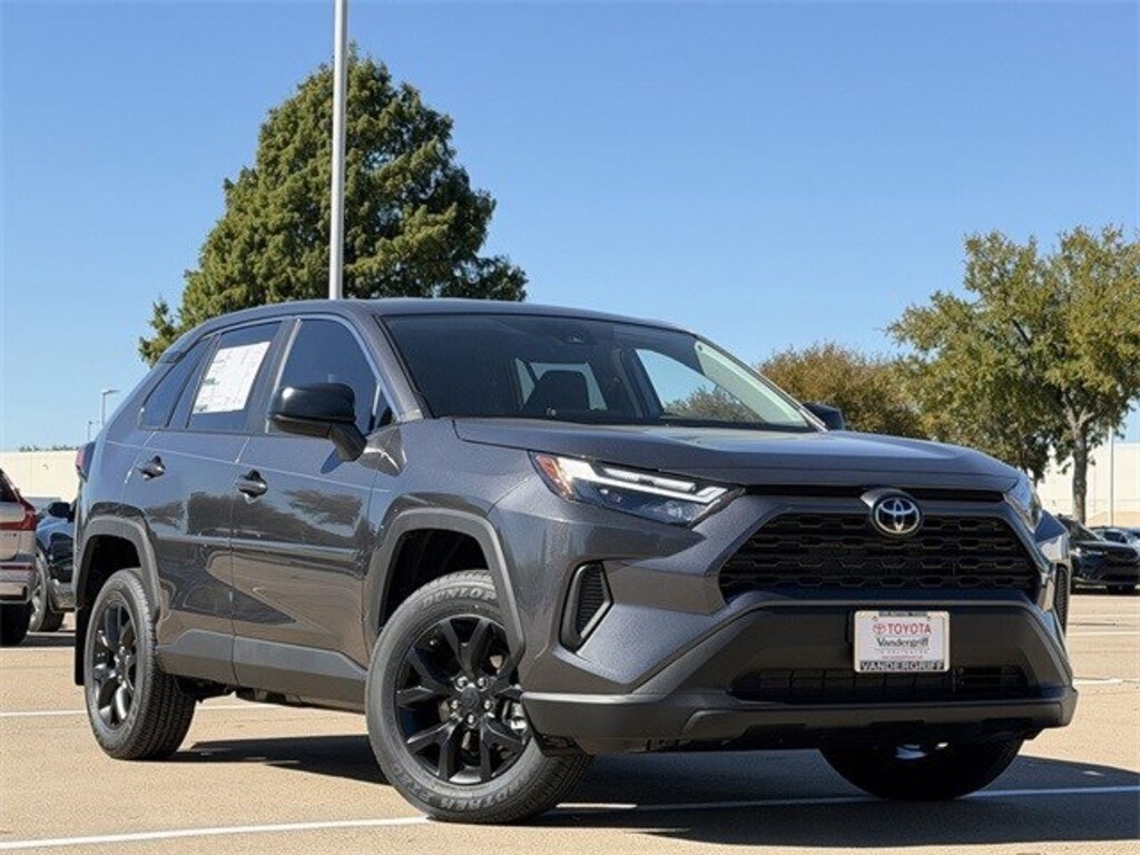New 2025 Toyota RAV4 LE SUV