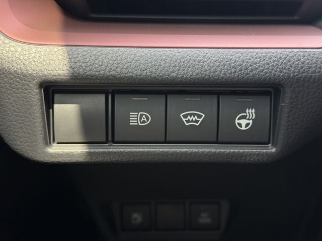 2026 Toyota Prius Plug-in Hybrid SE - Photo 20