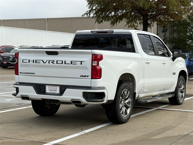 2021 Chevrolet Silverado 1500 RST photo 4