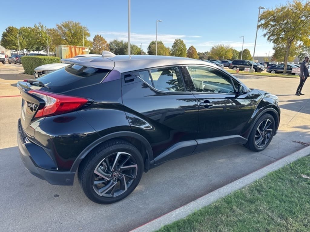 Used 2021 Toyota C-HR Limited SUV