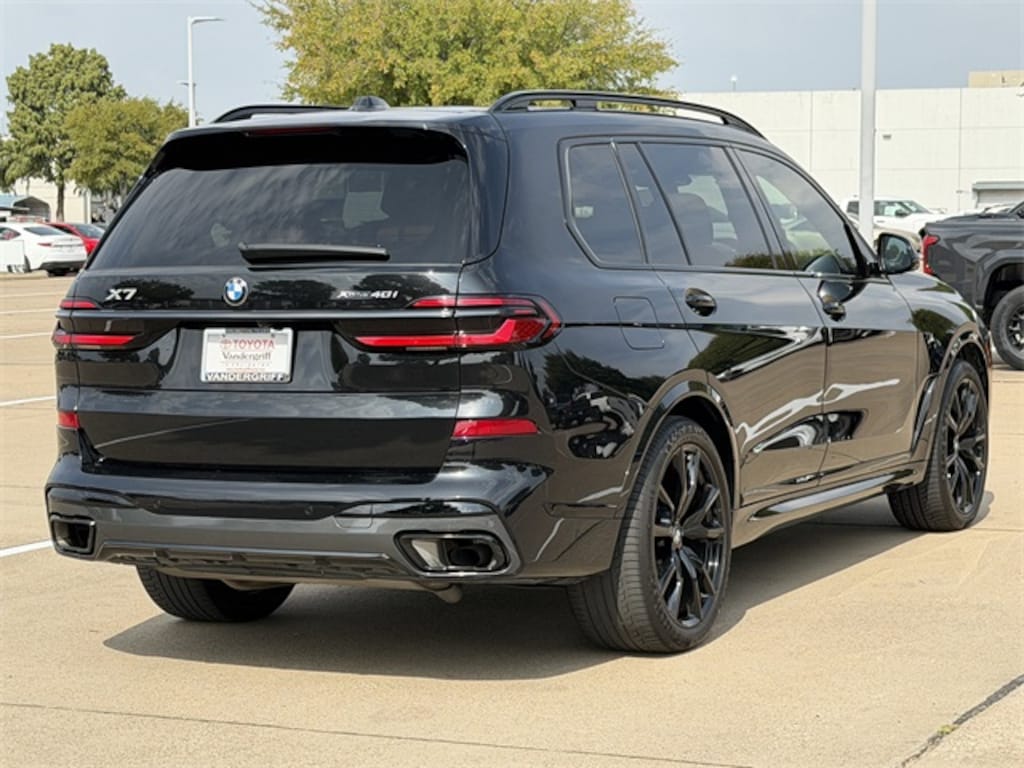 Used 2024 BMW X7 xDrive40i SUV