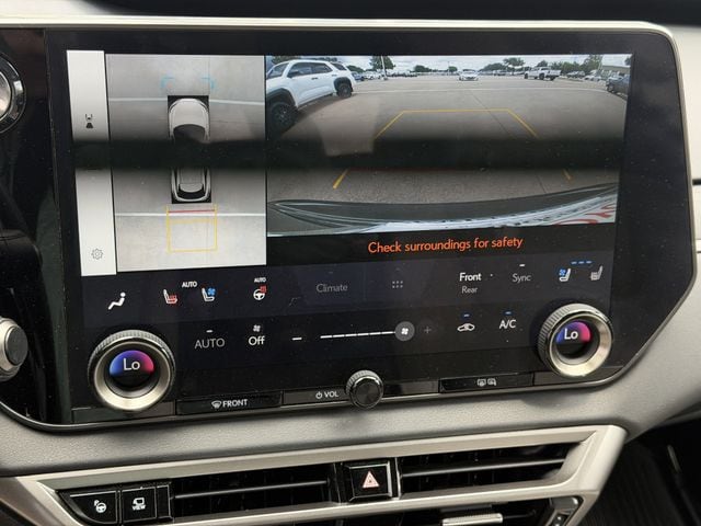 2024 Lexus RX 350 - Photo 17