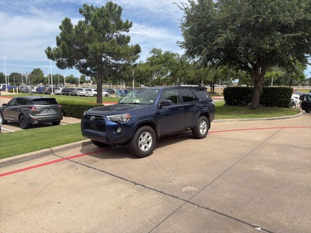Used 2021 Toyota 4Runner SR5 SUV