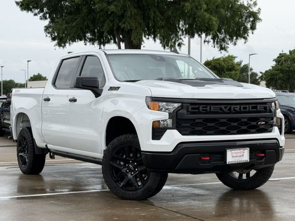 Used 2024 Chevrolet Silverado 1500 Custom Trail Boss Truck Crew Cab