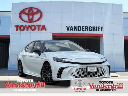 2025 Toyota Camry XSE Sedan