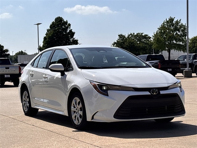 Certified 2023 Toyota Corolla LE with VIN 5YFB4MDE0PP025930 for sale in Arlington, TX