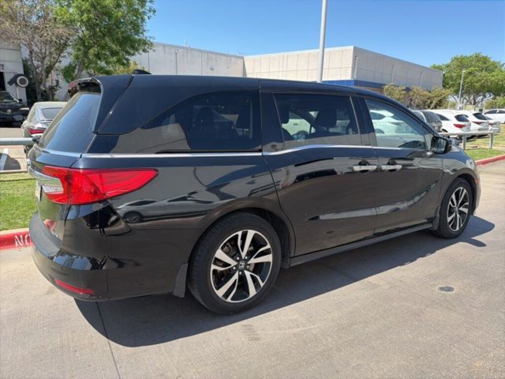 Used 2019 Honda Odyssey Elite Van