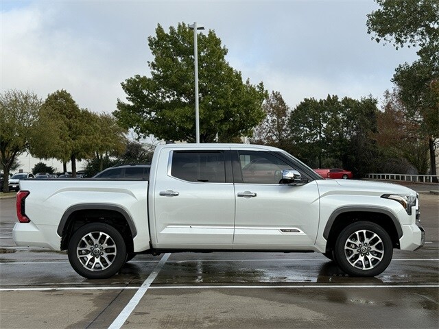 2022 Toyota Tundra 1794 Edition photo 3