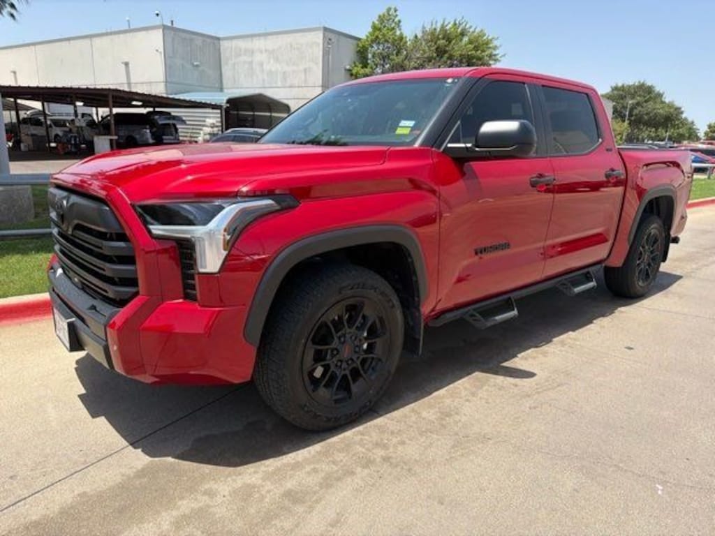 Used 2025 Toyota Tundra SR5 Truck CrewMax
