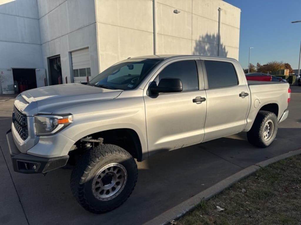 Used 2017 Toyota Tundra SR5 Truck CrewMax