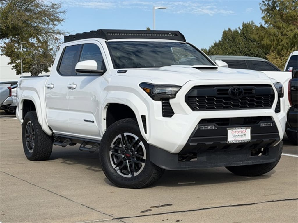 Used 2024 Toyota Tacoma i-FORCE MAX TRD Sport Truck Double Cab