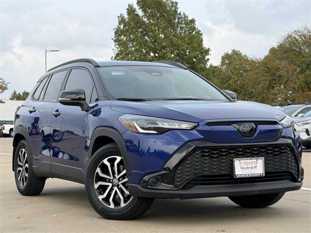 Used 2024 Toyota Corolla Cross Hybrid Hybrid SE SUV