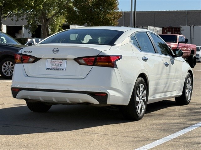 2024 Nissan Altima 2.5 S photo 3