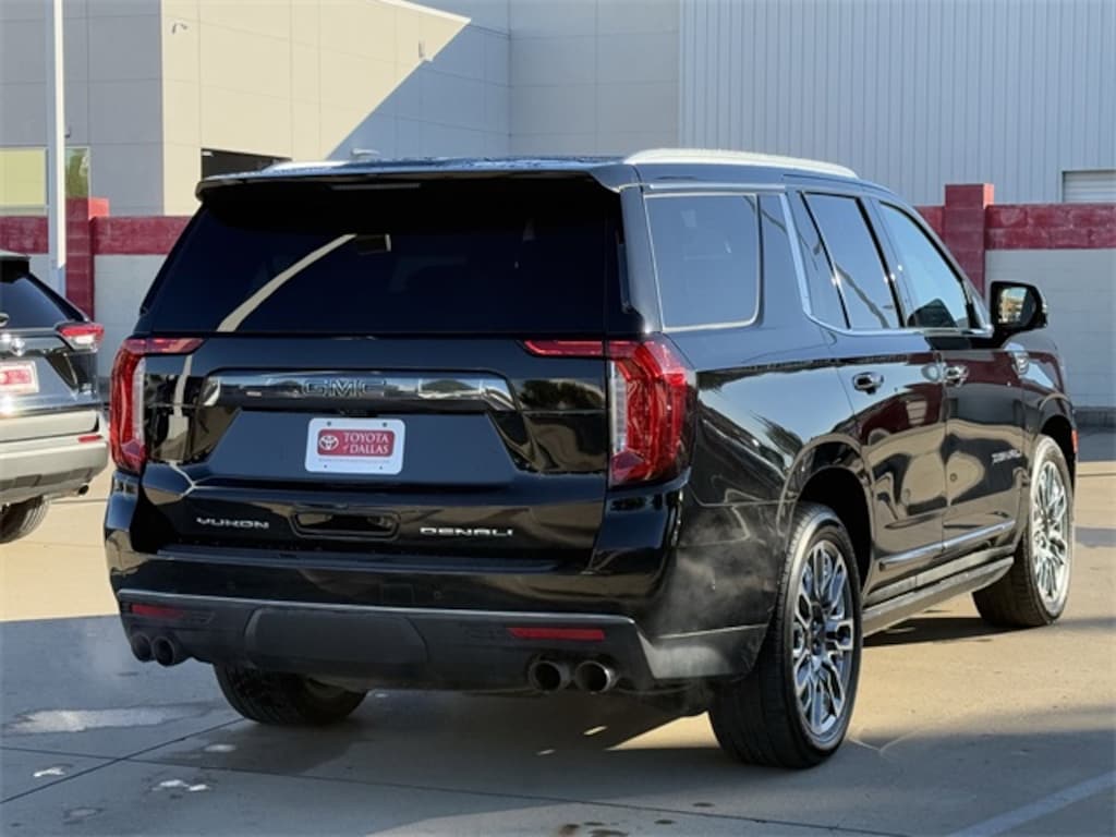 Used 2023 GMC Yukon Denali Ultimate SUV