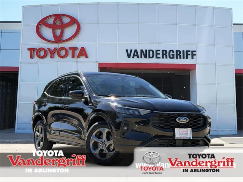 Used 2023 Ford Escape ST-Line Select SUV