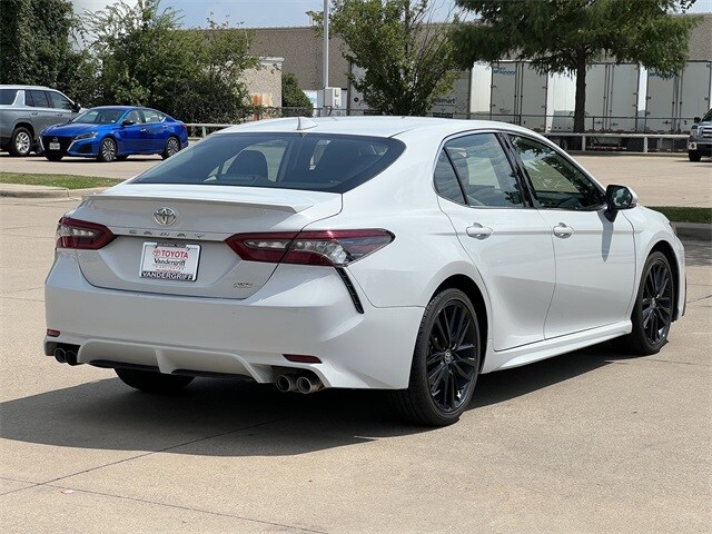 2023 Toyota Camry XSE photo 2