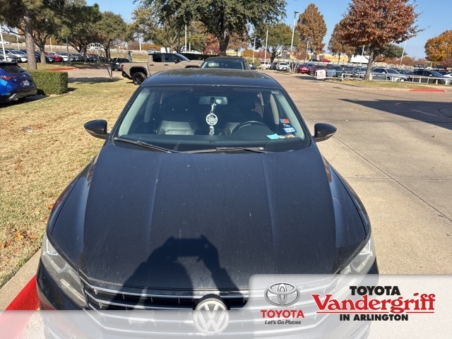 2016 Volkswagen Passat